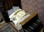 theinfill dollhouse blog - Arts and Crafts Movement - Bedroom and bathroom